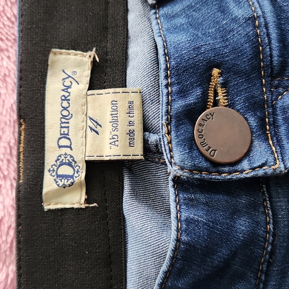 DEMOCRACY Jeans - Picture 2 of 13